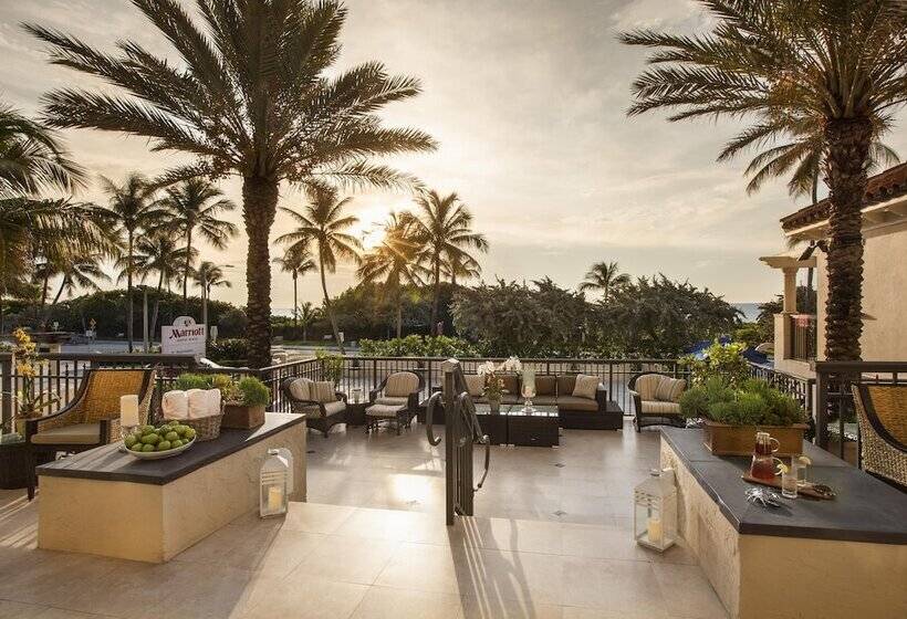 Hotelli Opal Grand Oceanfront Resort & Spa