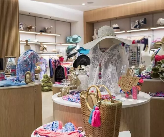 酒店 Opal Grand Oceanfront Resort & Spa