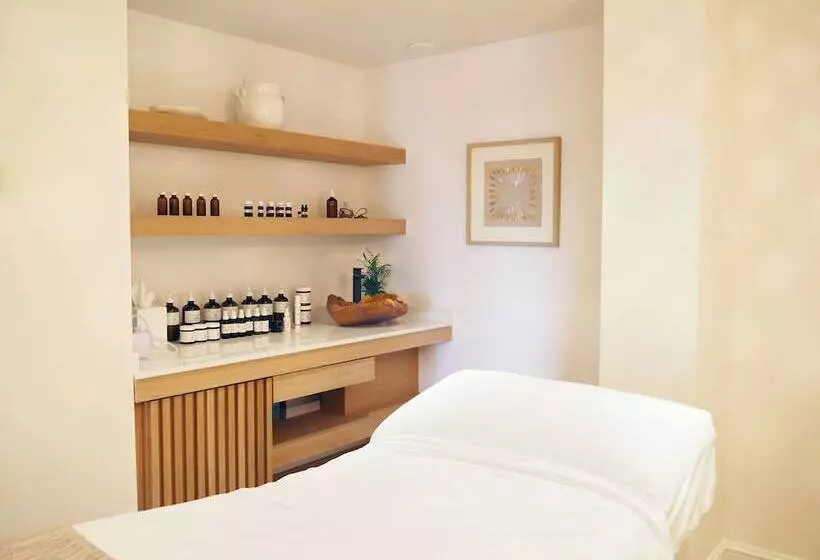 酒店 Opal Grand Oceanfront Resort & Spa