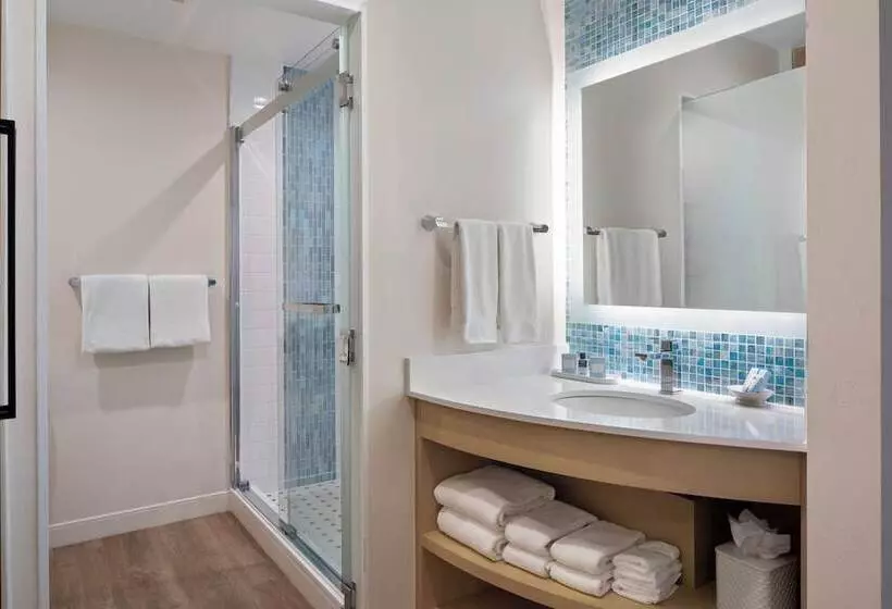 酒店 Opal Grand Oceanfront Resort & Spa