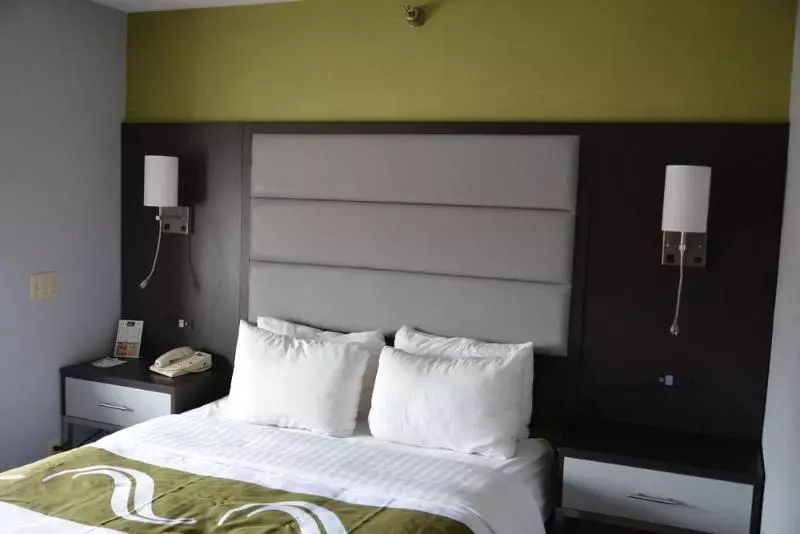 Hotel Quality Inn Grove City  Columbus South