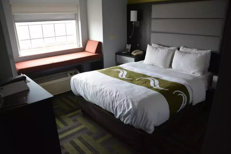 Hotel Quality Inn Grove City  Columbus South