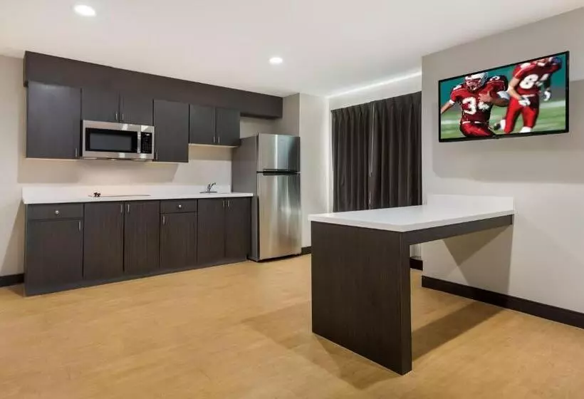 בית מלון כפרי Red Roof Inn Sulphur