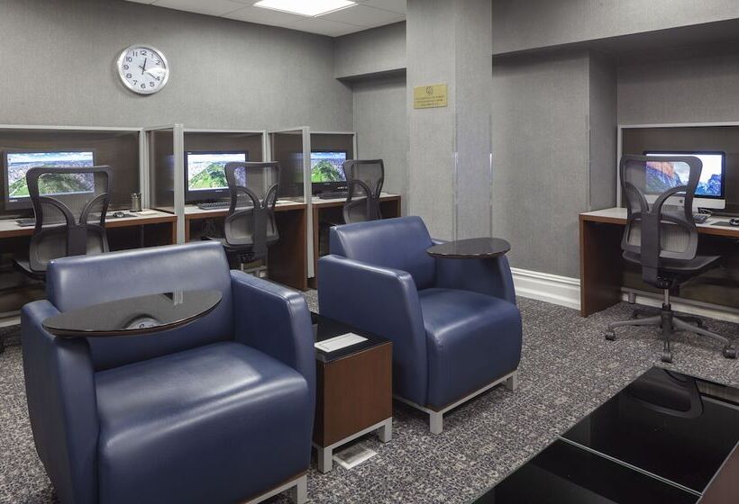 酒店 The Manhattan Club