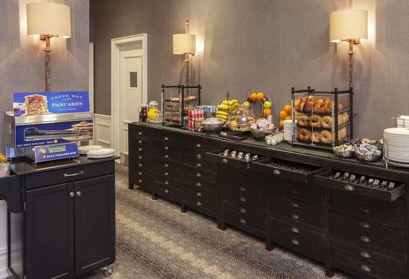 酒店 The Manhattan Club