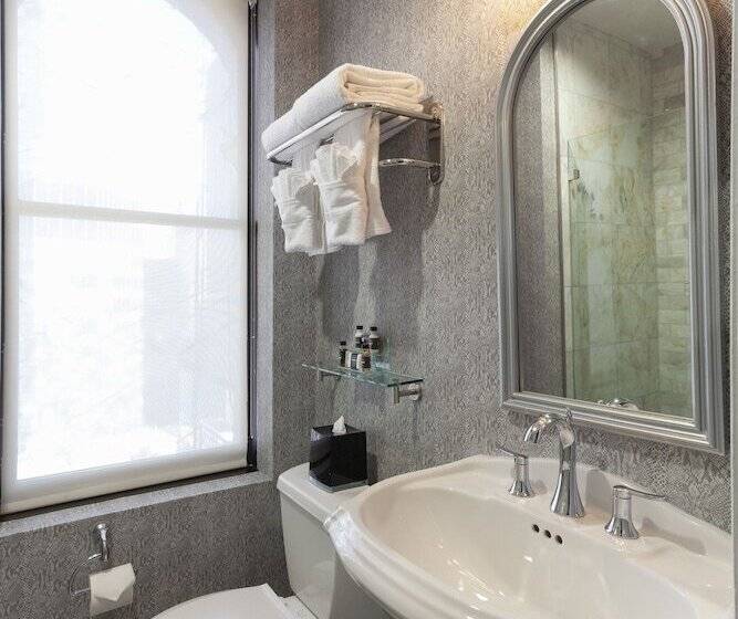 酒店 The Manhattan Club