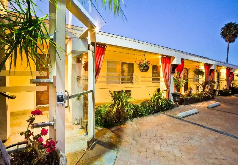 Отель The Millwood