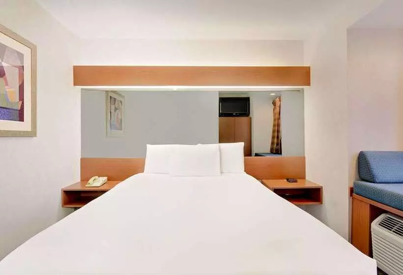 Microtel Inn By Wyndham Winston Salem