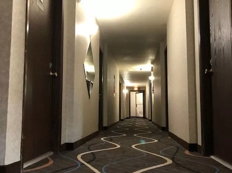 فندق على الطريق Valued Stay Sun Prairie