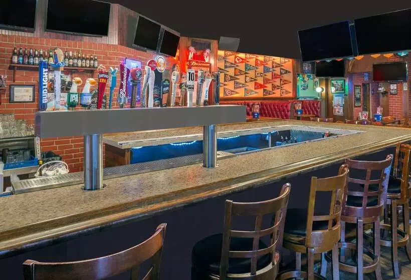 Ramada By Wyndham Miami Springs/miami International Airport