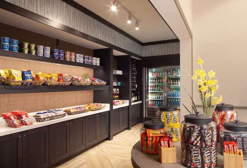 استراحتگاه Hilton Atlanta/marietta Hotel & Conference Center