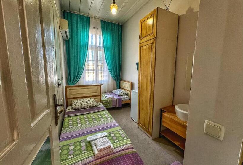 هتل Eolya Konuk Evi