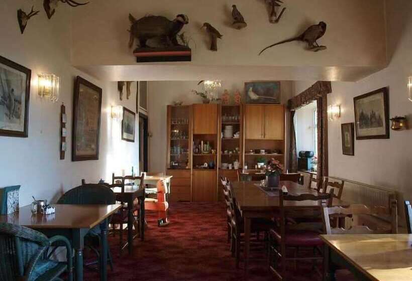 בית מלון כפרי Ross House Equestrian Holidays