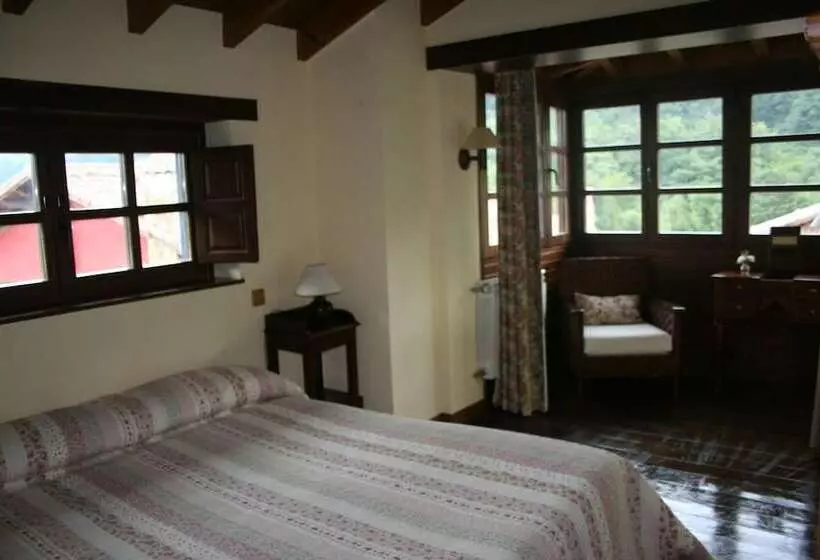 Alojamientos Rurales Valle De Bueida