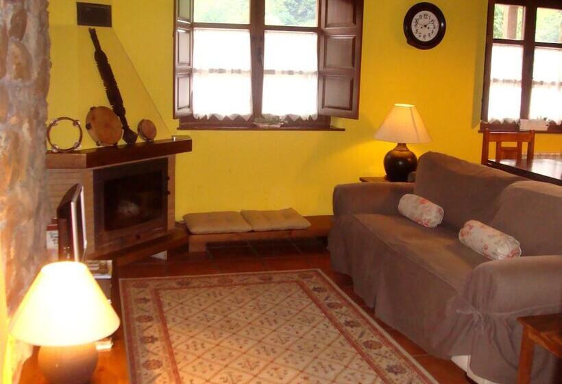 Alojamientos Rurales Valle De Bueida