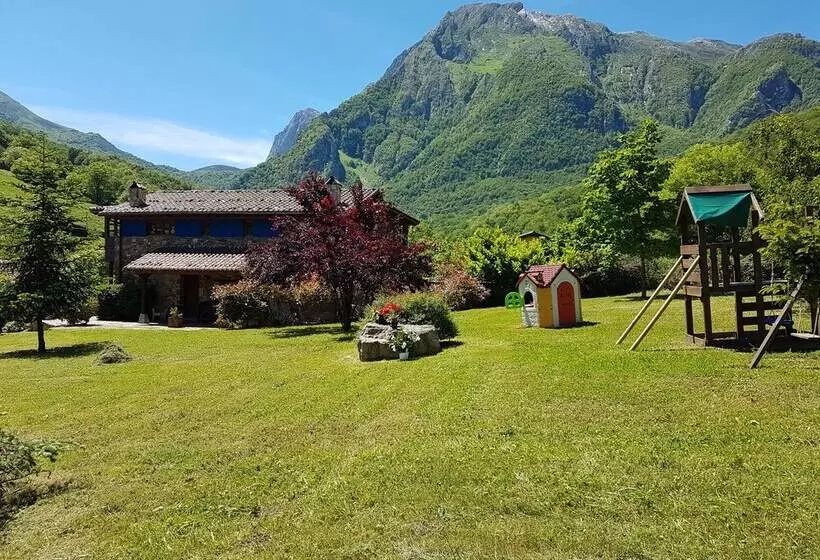 Alojamientos Rurales Valle De Bueida