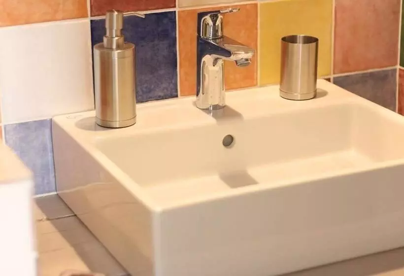 Aamiaismajoitus (B&B) L Albane Chambres D Hotes