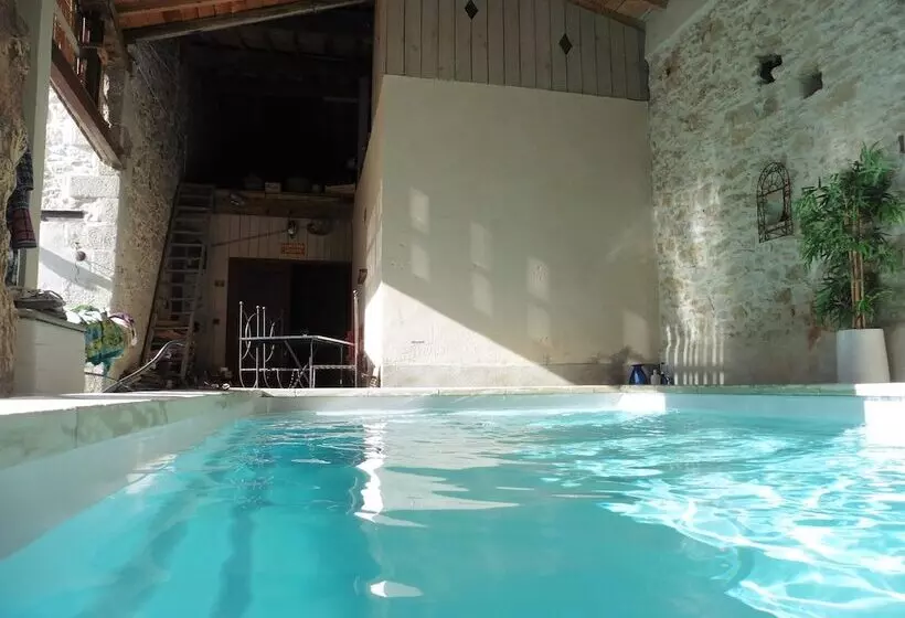 Aamiaismajoitus (B&B) L Albane Chambres D Hotes