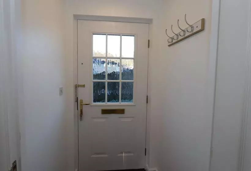 Duloch Apartments Tp