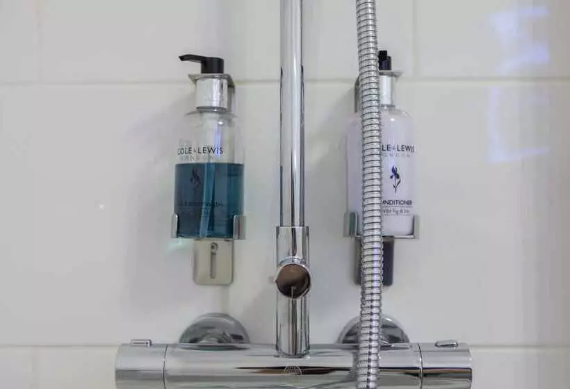 Duloch Apartments Tp