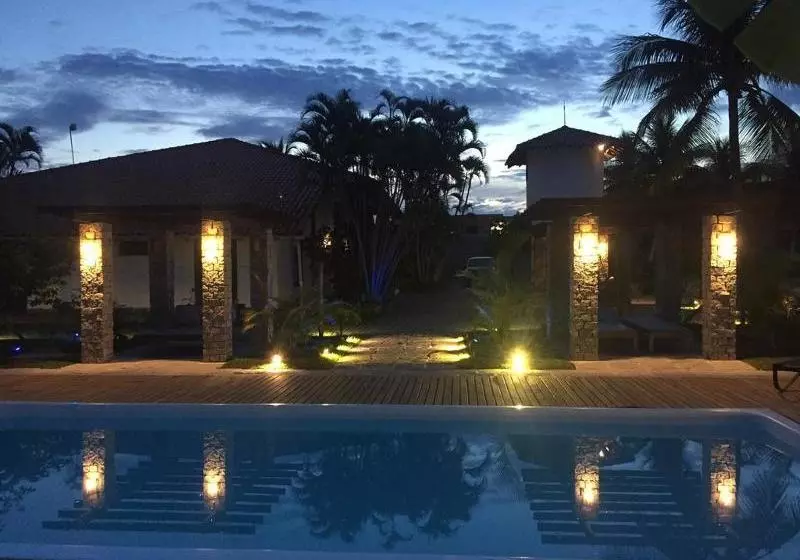 Hotelli Casa Larrosa Itaúna Adults Only