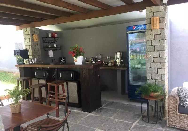 Hotelli Casa Larrosa Itaúna Adults Only