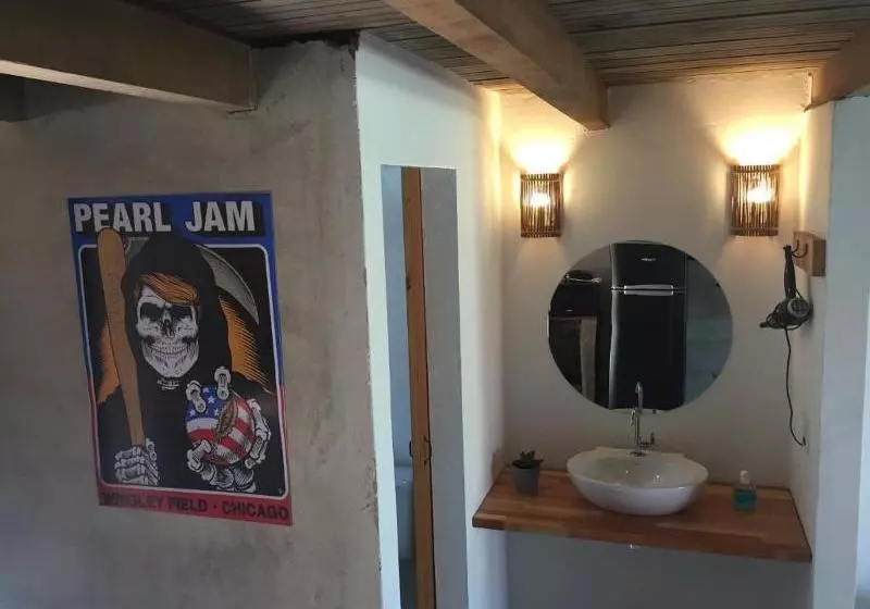 Hotelli Casa Larrosa Itaúna Adults Only