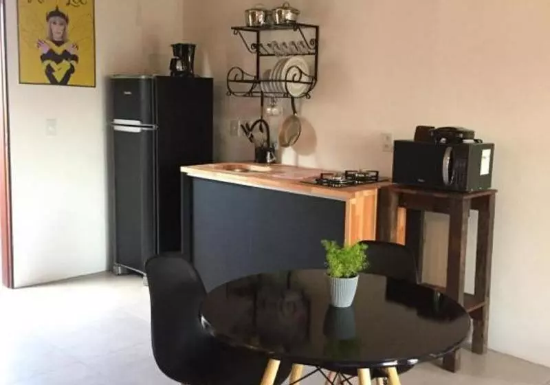 Hotelli Casa Larrosa Itaúna Adults Only