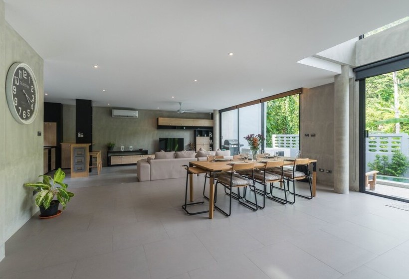 Luxury 3 Bedroom Pool Villa Angle