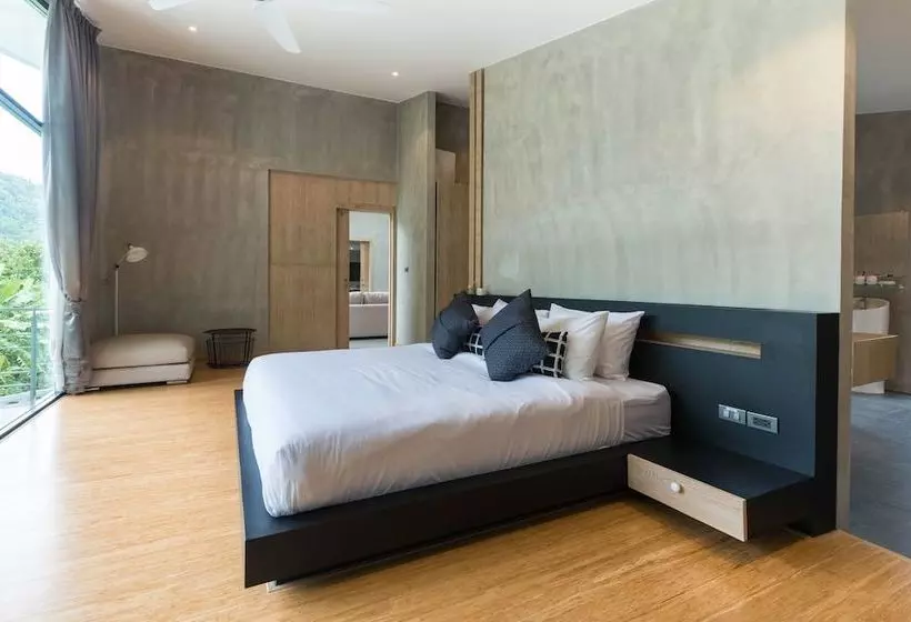 Luxury 3 Bedroom Pool Villa Angle