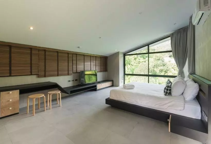 Luxury 3 Bedroom Pool Villa Angle