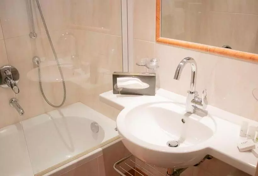 پانسیون Das Landhaus