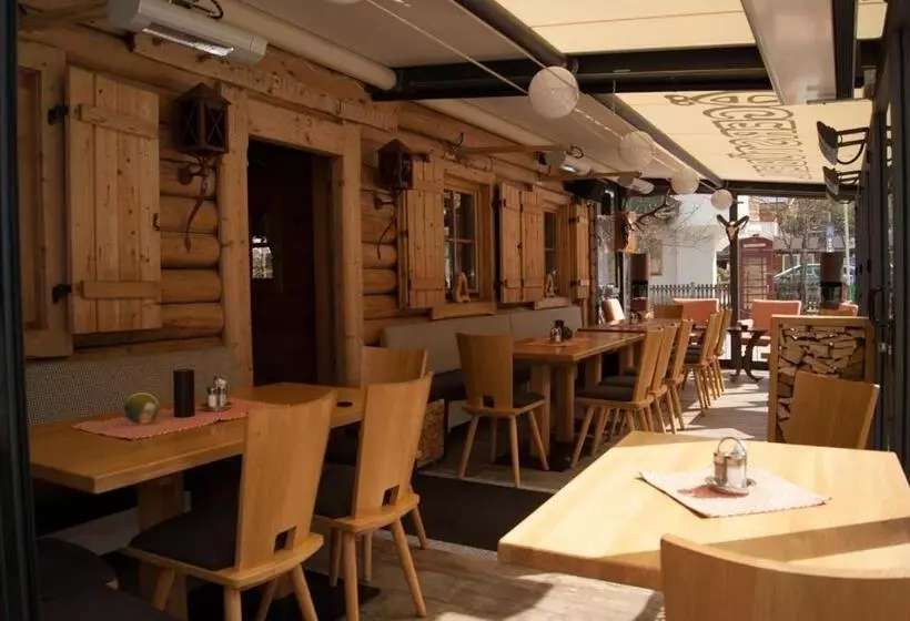 پانسیون Das Landhaus