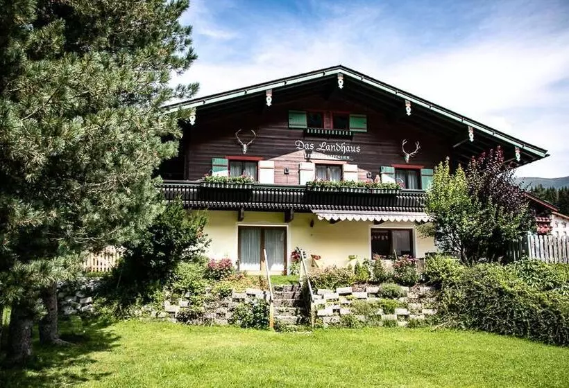 پانسیون Das Landhaus