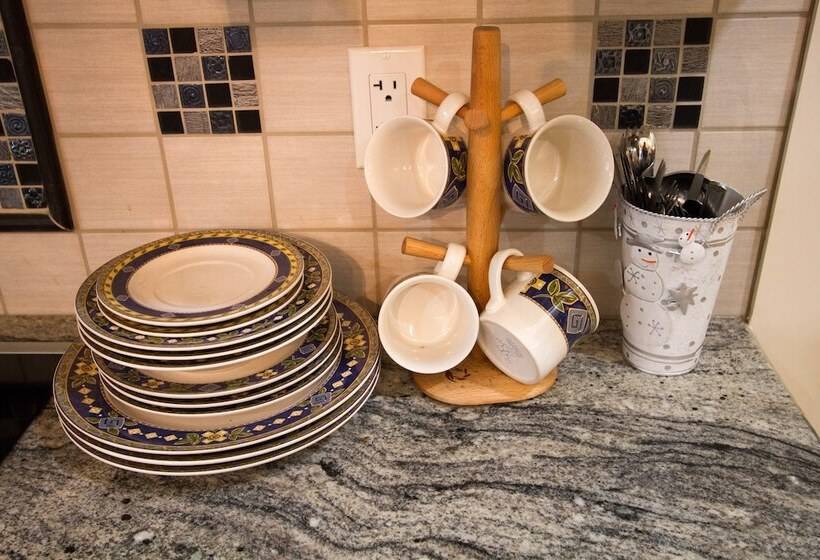 פנסיון Fenglu House