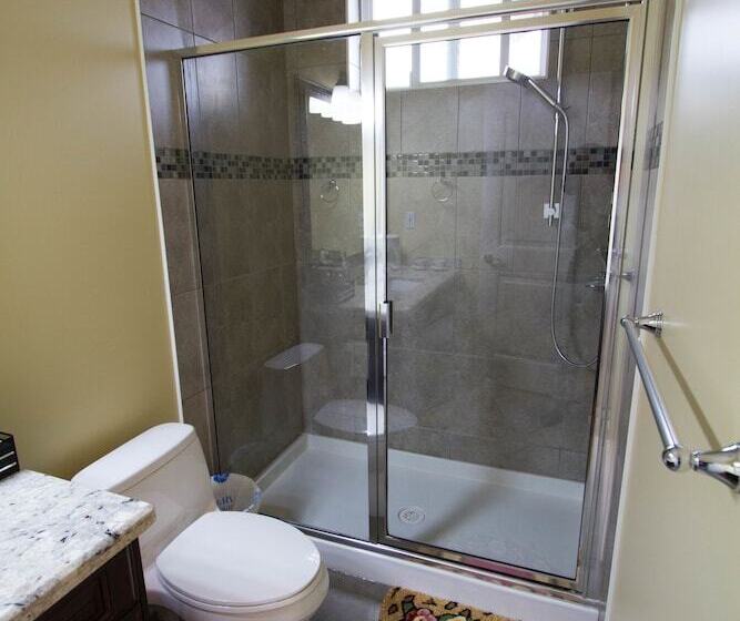 פנסיון Fenglu House