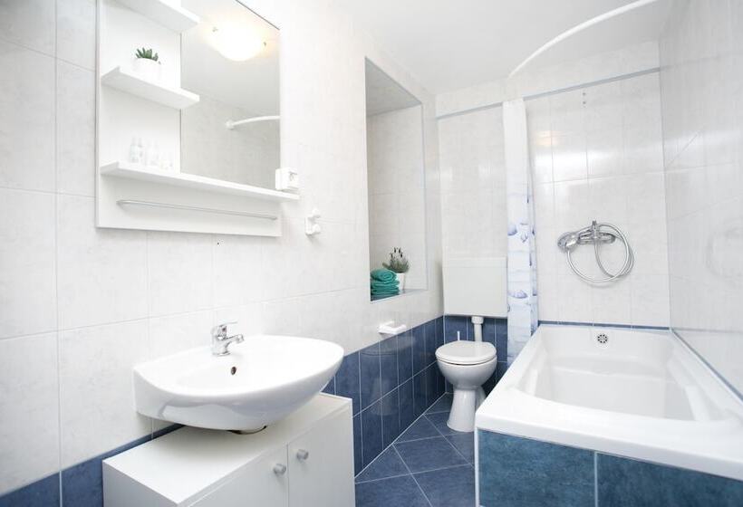 بنسيون Guest House Mendi