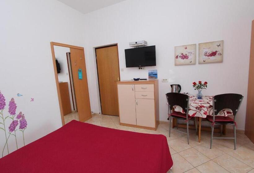 펜션 Guests House Lea