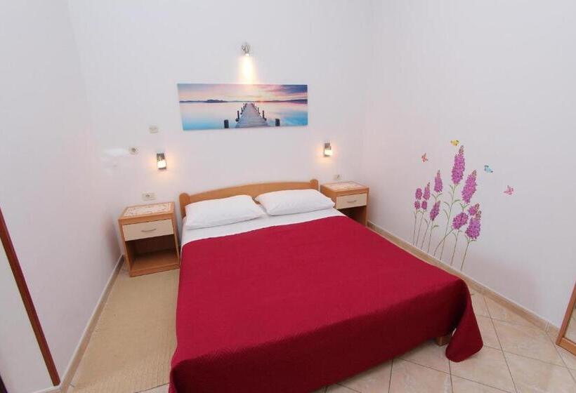 펜션 Guests House Lea