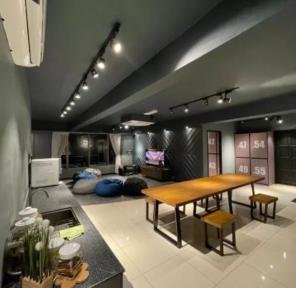 ホテル Homy Seafront Hostel