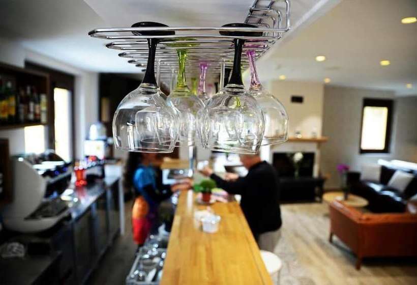 فندق Rural Oasibeth