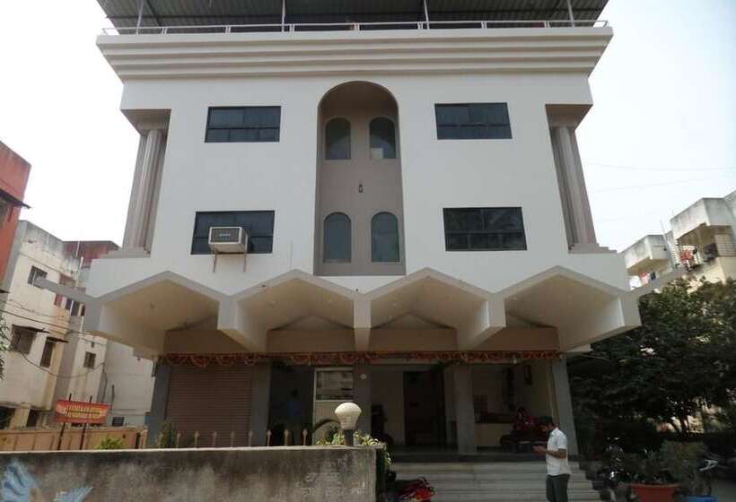 فندق Indira Sagar