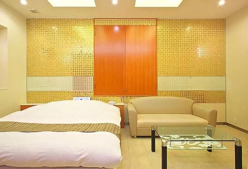 Hotelli Mikazato   Adults Only