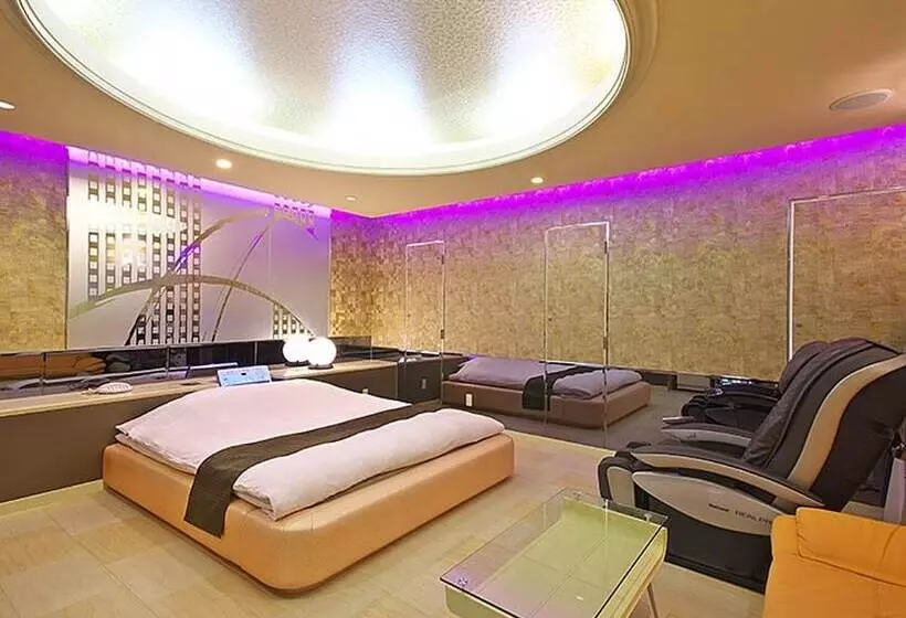 Hotelli Mikazato   Adults Only