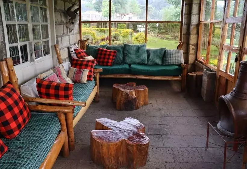 پانسیون Enkorika Eco Village