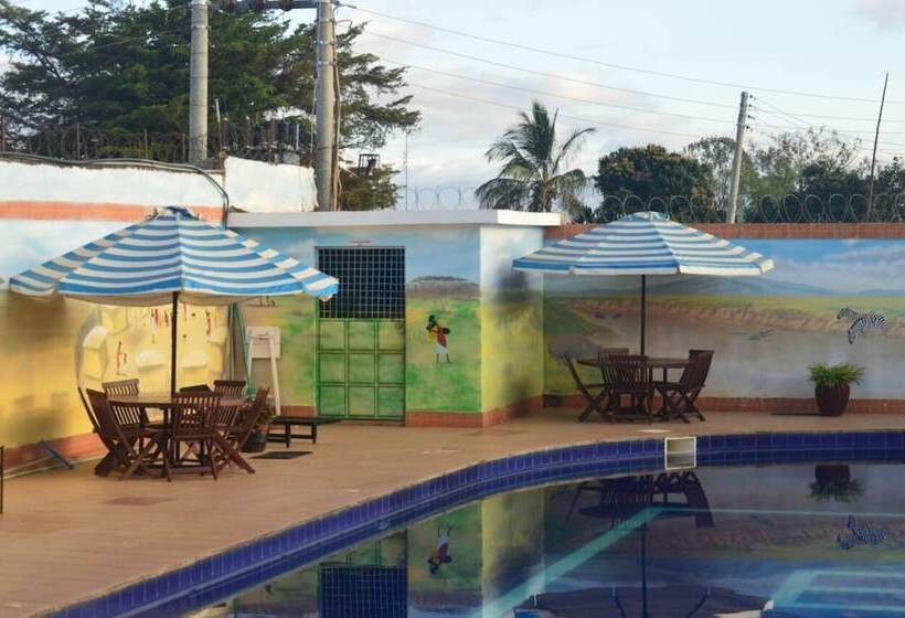 پانسیون Finch & Sons