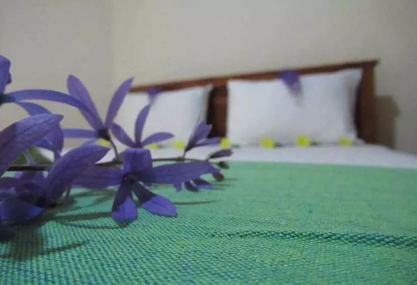 ペンション Kalindu Residence