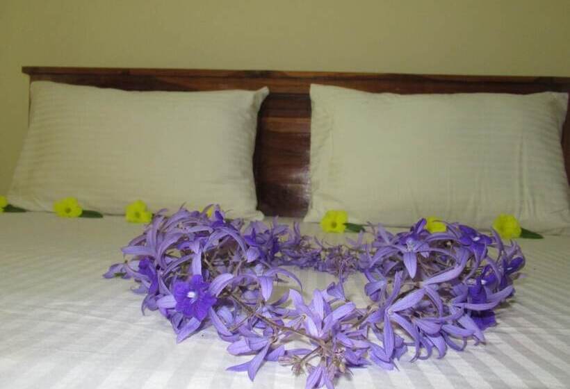 Pensió Kalindu Residence