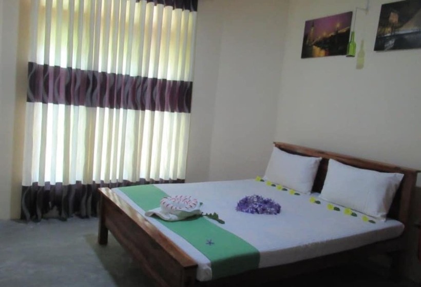 Pensió Kalindu Residence