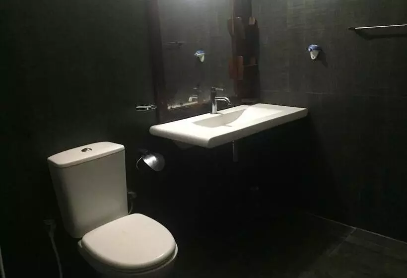 ペンション Kalindu Residence